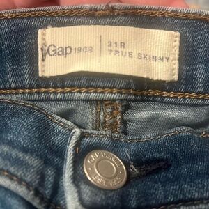 GAP JEANS